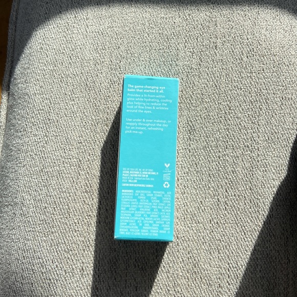 Tula cooling & brightening eye balm - Picture 4 of 6